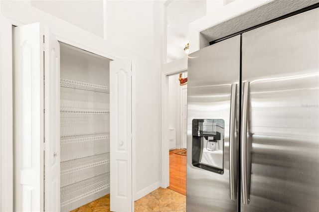 8022 CANYON LAKE CIRCLE, Orlando, FL 32835