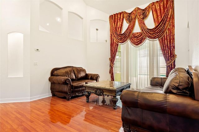 8022 CANYON LAKE CIRCLE, Orlando, FL 32835