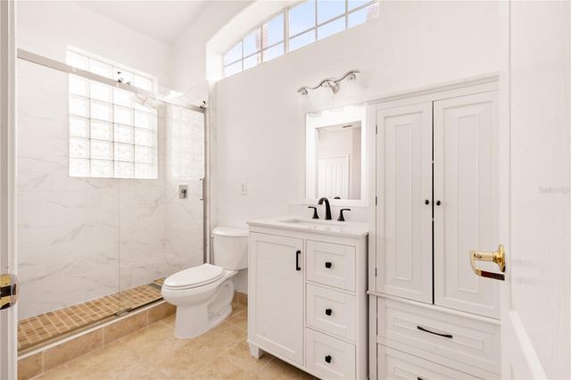 8022 CANYON LAKE CIRCLE, Orlando, FL 32835