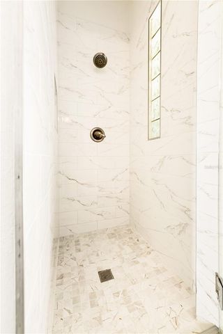 8022 CANYON LAKE CIRCLE, Orlando, FL 32835