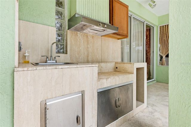 8022 CANYON LAKE CIRCLE, Orlando, FL 32835