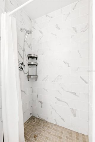 8022 CANYON LAKE CIRCLE, Orlando, FL 32835