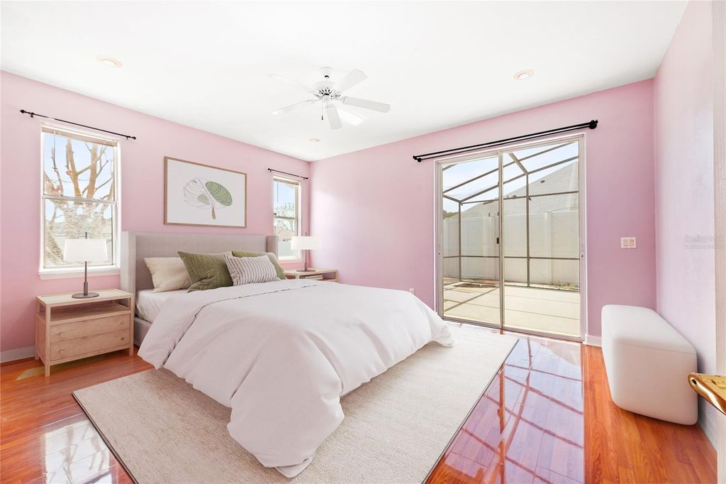 Image 17 of property listing at 8022 CANYON LAKE CIRCLE, Orlando, FL 32835