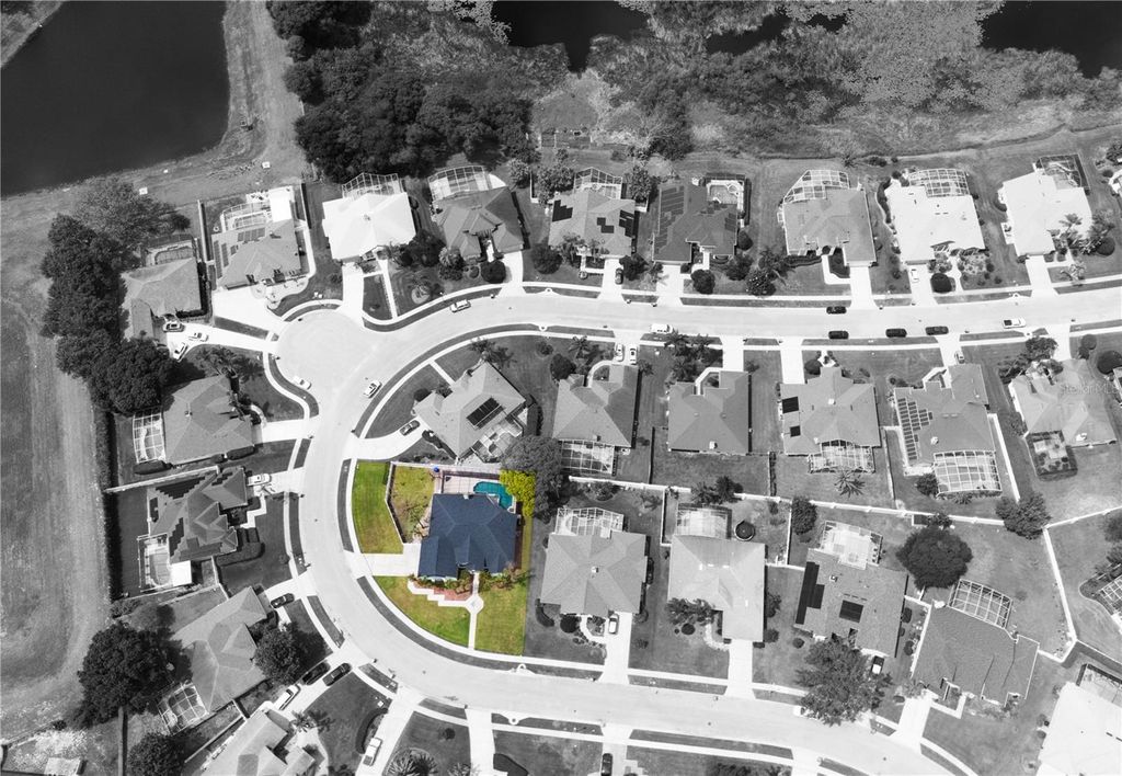 Image 72 of property listing at 8022 CANYON LAKE CIRCLE, Orlando, FL 32835