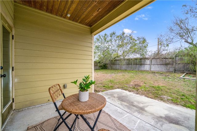 4417 Ballad Tree Dr, Corpus Christi, TX 78410