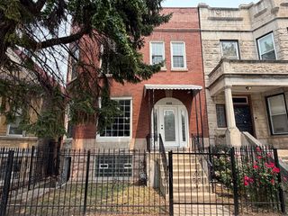 4420 W Wilcox Street, Chicago, IL 60624