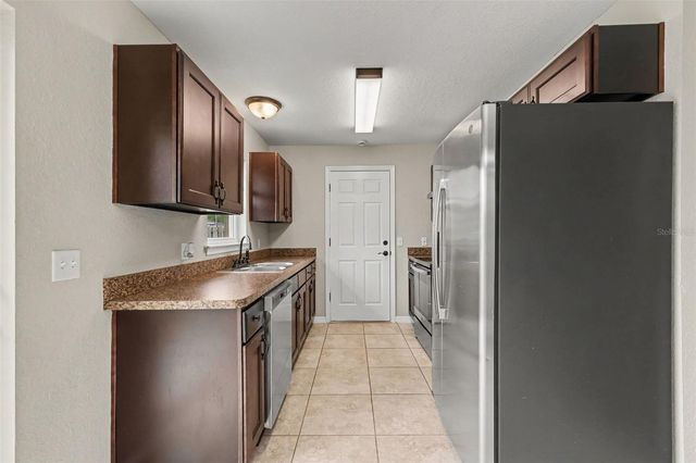 14945 SW 39TH CIRCLE, Ocala, FL 34473