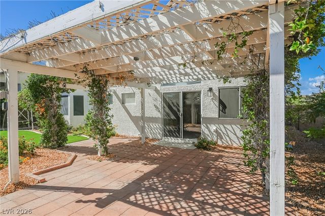 490 Beaconwood Street, Henderson, NV 89052