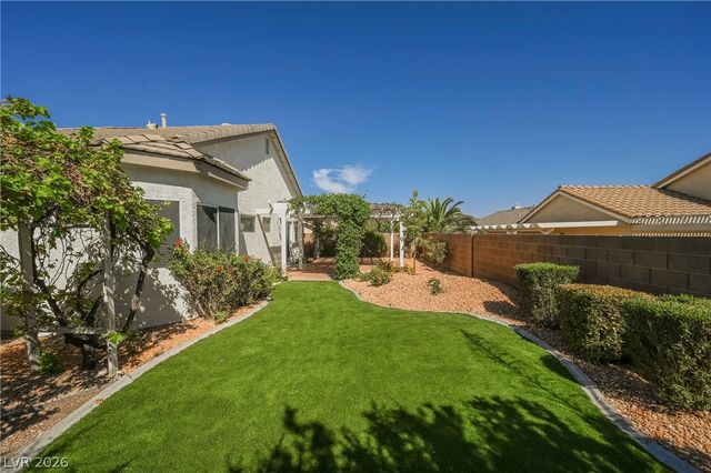 490 Beaconwood Street, Henderson, NV 89052