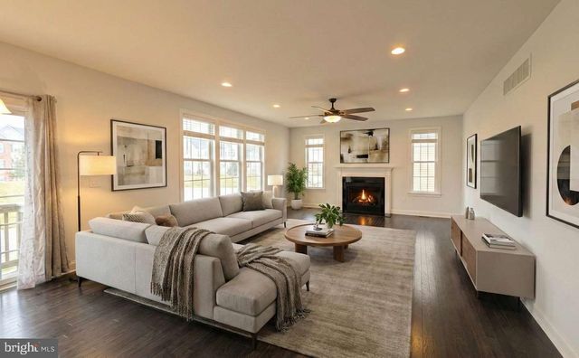 21 MARY LN, Robbinsville, NJ 08691