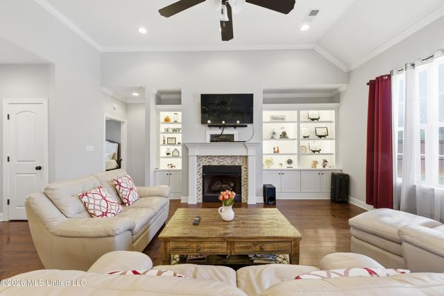 3828 N Houston Loop, Southaven, MS 38671