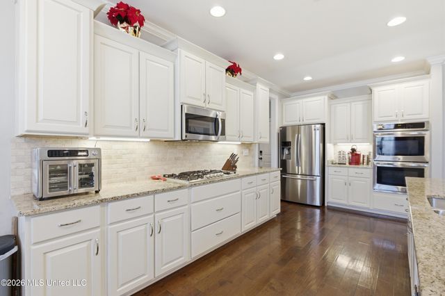 3828 N Houston Loop, Southaven, MS 38671