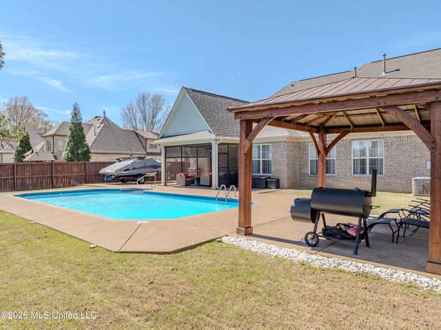 3828 N Houston Loop, Southaven, MS 38671