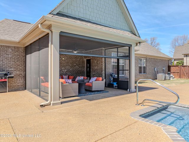 3828 N Houston Loop, Southaven, MS 38671