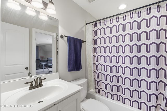 3828 N Houston Loop, Southaven, MS 38671