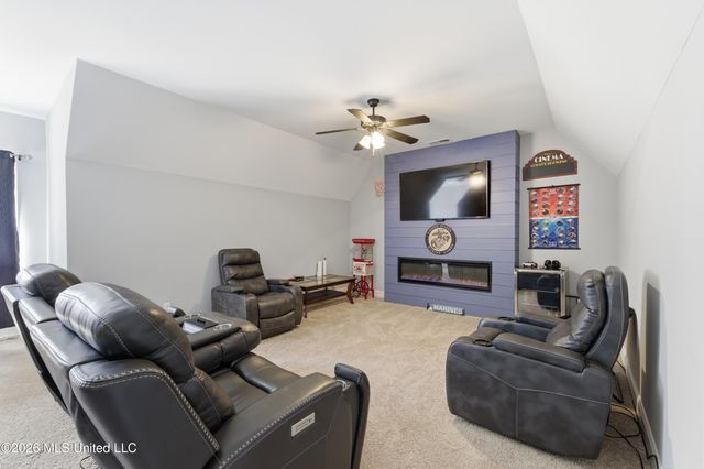 3828 N Houston Loop, Southaven, MS 38671