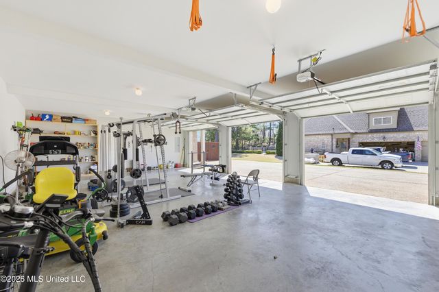 3828 N Houston Loop, Southaven, MS 38671