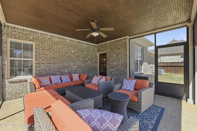 3828 N Houston Loop, Southaven, MS 38671