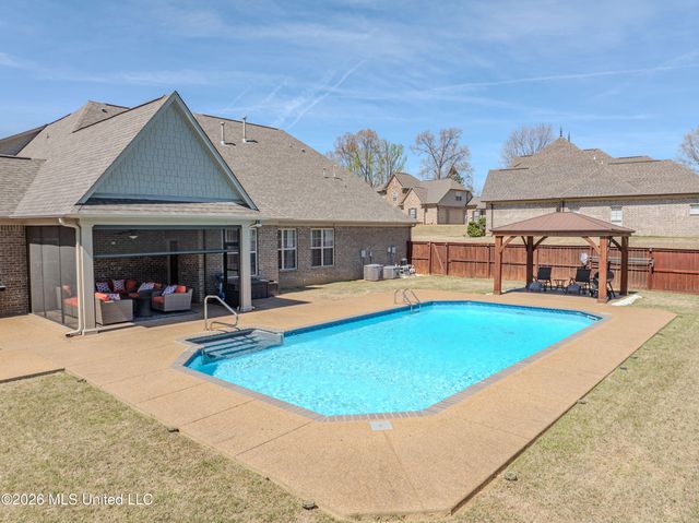 3828 N Houston Loop, Southaven, MS 38671