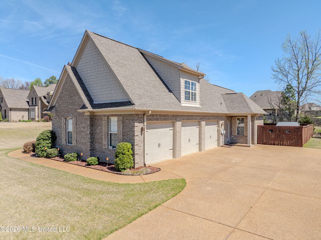3828 N Houston Loop, Southaven, MS 38671
