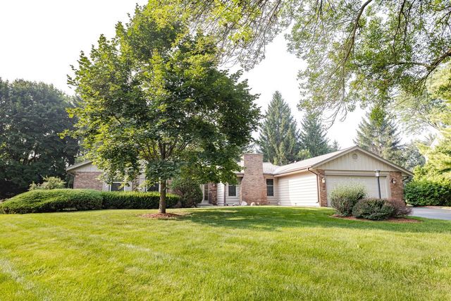 18865 Tanala DRIVE, Brookfield, WI 53045