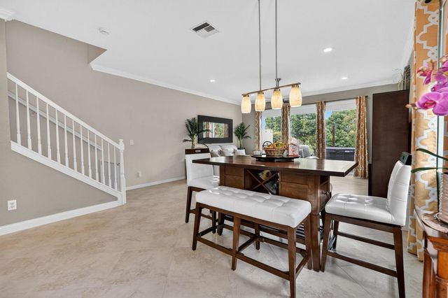 615 SW Glen Crest Way, Stuart, FL 34997