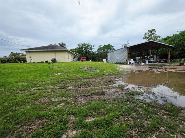 17331 38th Road N, Loxahatchee, FL 33470