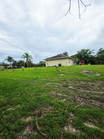 17331 38th Road N, Loxahatchee, FL 33470