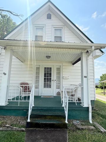 110 Estill Avenue, Irvine, KY 40336