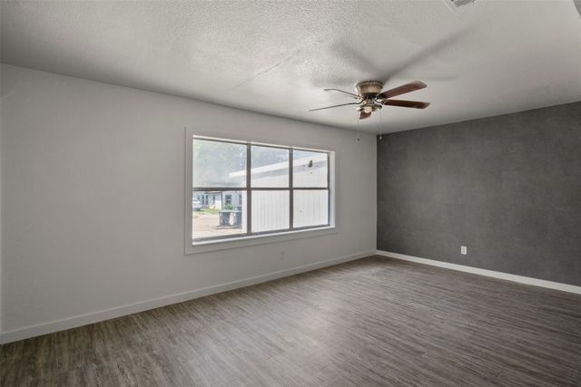 1729 Jocyle Street, Arlington, TX 76010