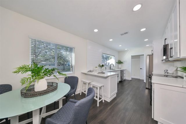 1846 3RD STREET S, St Petersburg, FL 33705