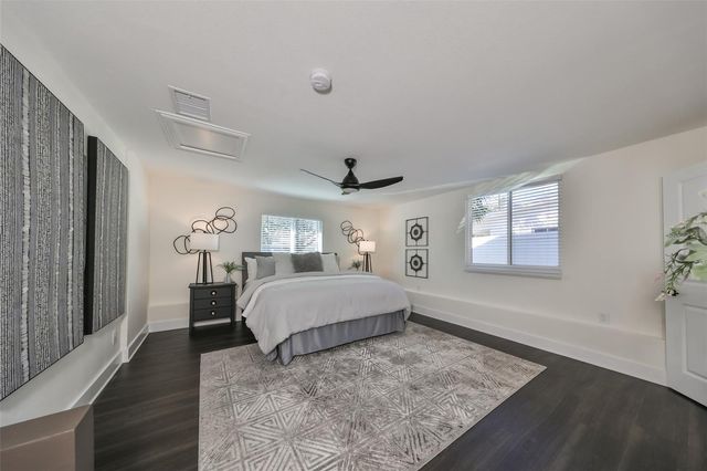 1846 3RD STREET S, St Petersburg, FL 33705