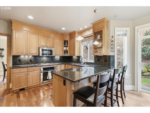 3177 41ST Ct, Washougal, WA 98671