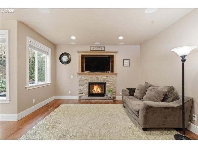 3177 41ST Ct, Washougal, WA 98671