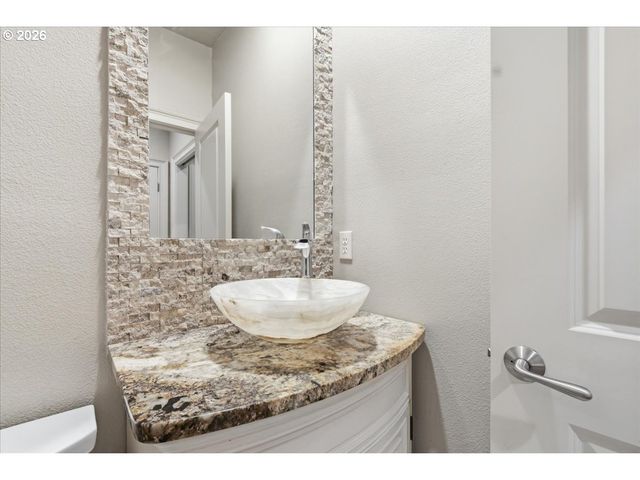 3177 41ST Ct, Washougal, WA 98671