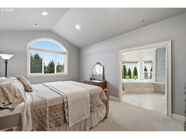 3177 41ST Ct, Washougal, WA 98671