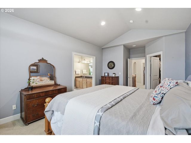 3177 41ST Ct, Washougal, WA 98671