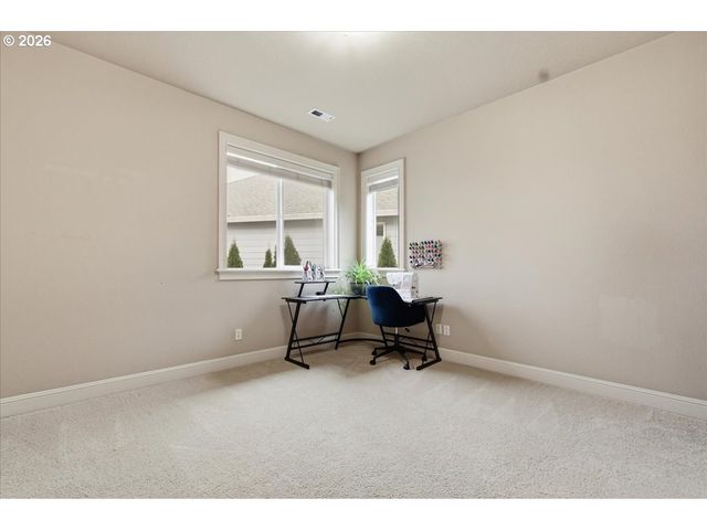 3177 41ST Ct, Washougal, WA 98671