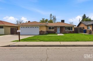 4517 Summer Side Avenue, Bakersfield, CA 93309