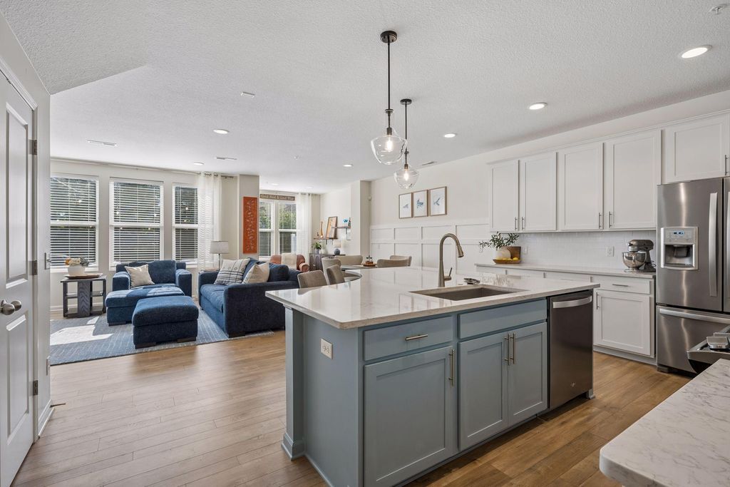 7152 Walnut Grove Lane N, Maple Grove, MN 55311 — exterior