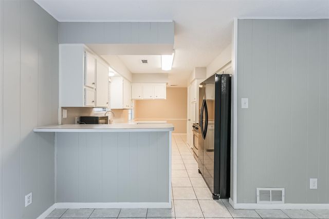 7015 Pine Vista Lane, Houston, TX 77092