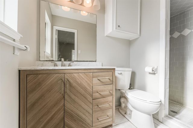 7015 Pine Vista Lane, Houston, TX 77092