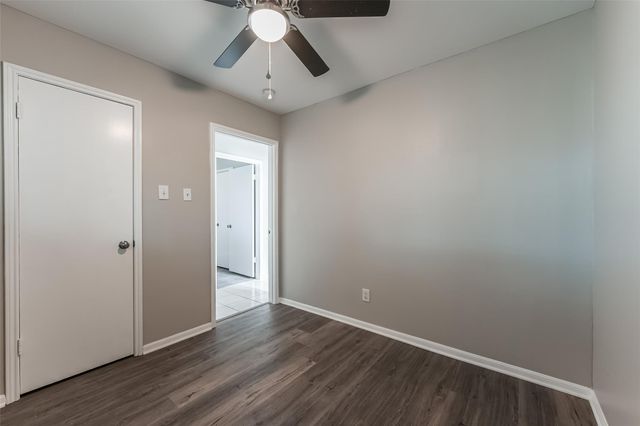 7015 Pine Vista Lane, Houston, TX 77092