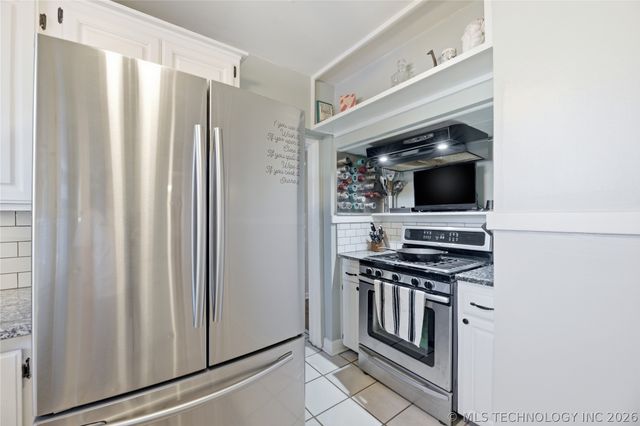 217 S Jamestown Avenue, Tulsa, OK 74112