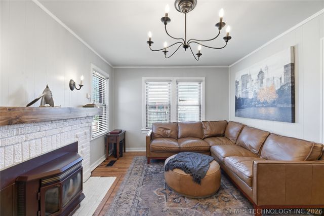 217 S Jamestown Avenue, Tulsa, OK 74112