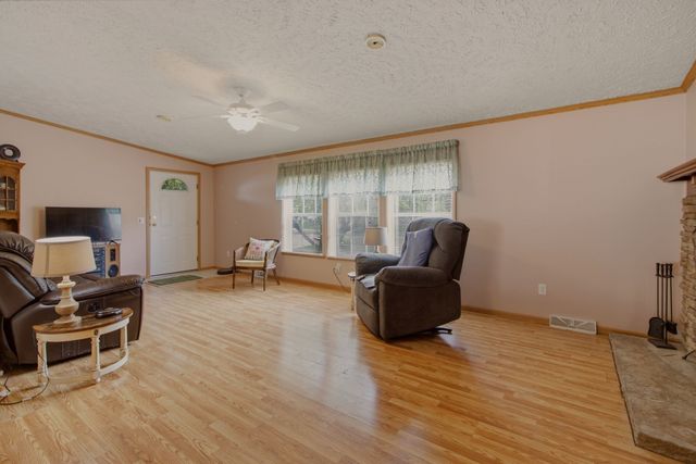177 Songbird, Tiverton, RI 02878