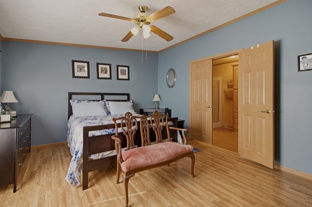 177 Songbird, Tiverton, RI 02878