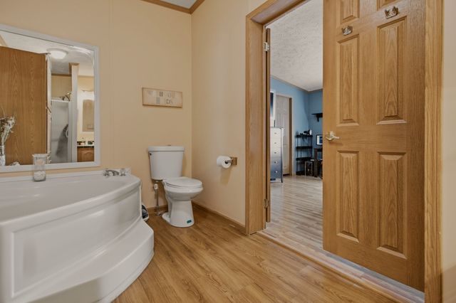 177 Songbird, Tiverton, RI 02878