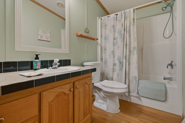 177 Songbird, Tiverton, RI 02878