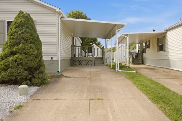 177 Songbird, Tiverton, RI 02878